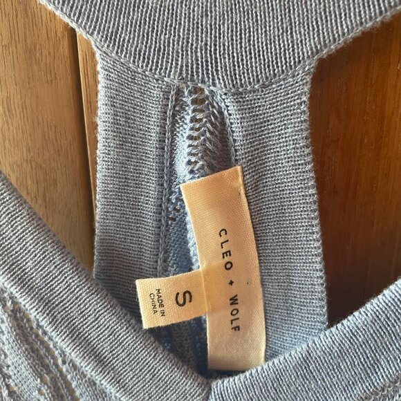 Cute Cleo & Wolf Knit Top, Pale Blue, NWOT, Size S - Picture 4 of 5